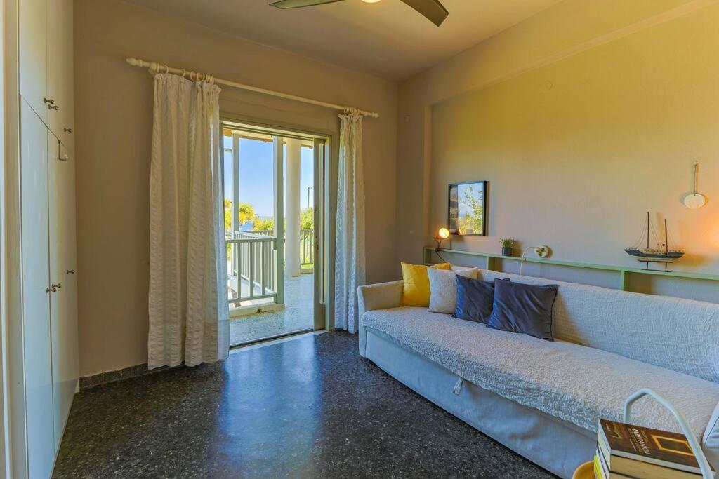 The Bright House By The Sea Villa Afytos Dış mekan fotoğraf
